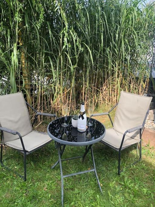 Gemuetliches Einliegerapartment, 50 Qm Trippstadt Eksteriør billede