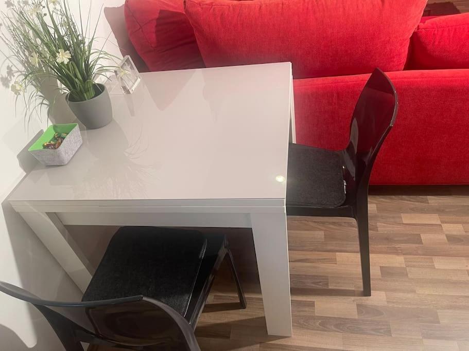 Gemuetliches Einliegerapartment, 50 Qm Trippstadt Eksteriør billede